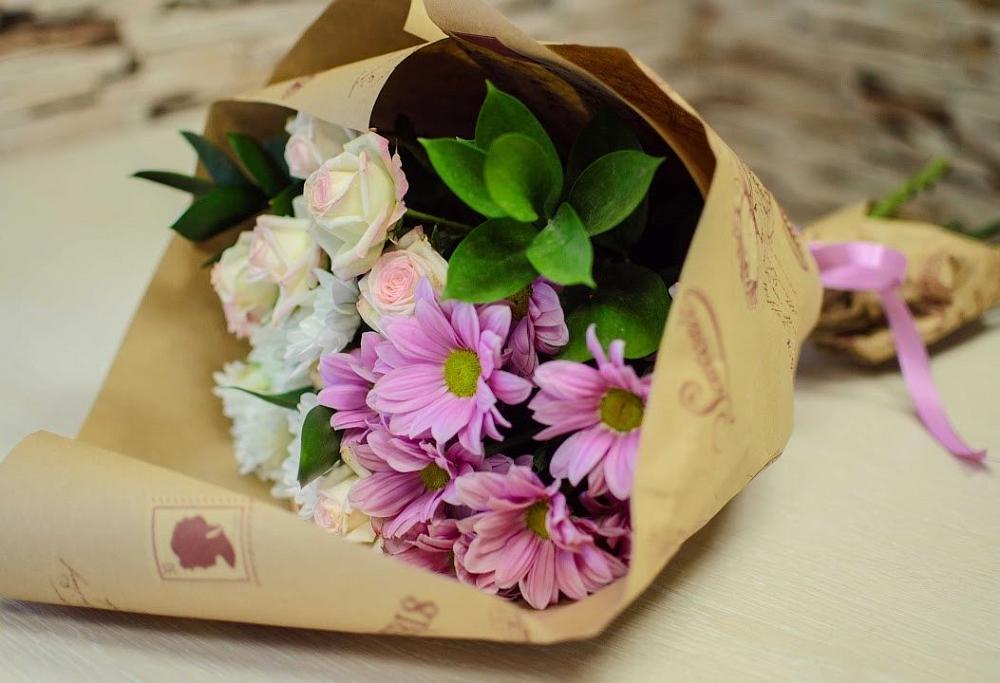 Букет цветов из: Розы и Хризантемы в Воровсколесской