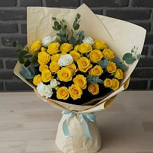 Букет цветов из:  Розы в Воровсколесской