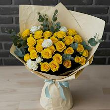 Букет цветов из:  Розы в Воровсколесской