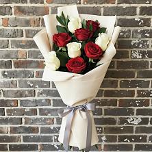 Букет цветов из:  Розы в Воровсколесской