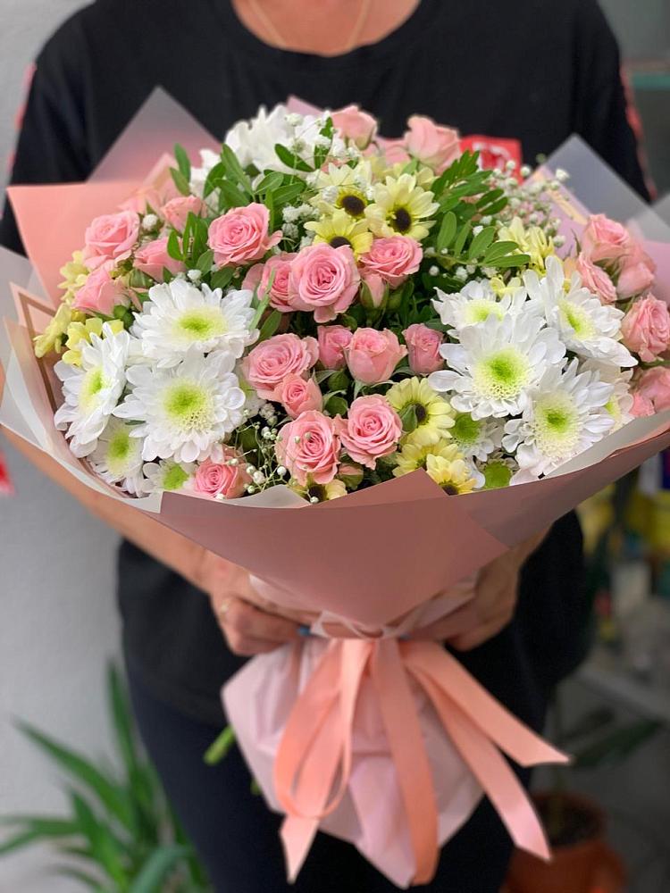 Букет цветов из: Розы и Хризантемы в Воровсколесской