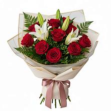 Букет цветов из:  Лилии и Розы в Воровсколесской