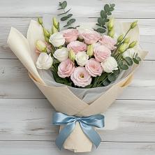 Букет цветов из:  Лизиантусы в Воровсколесской