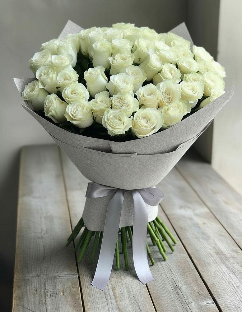 Букет 35 Белых роз в Воровсколесской
