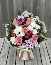 Букет цветов из:  Альстромерии, Гвоздики, Розы и Хризантемы в Воровсколесской