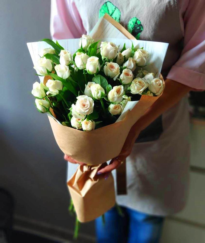 Букет цветов из: Розы в Воровсколесской