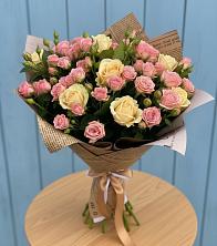 Букет цветов из:  Розы в Воровсколесской