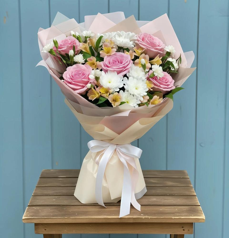 Букет цветов из: Гвоздики, Орхидеи и Розы в Воровсколесской